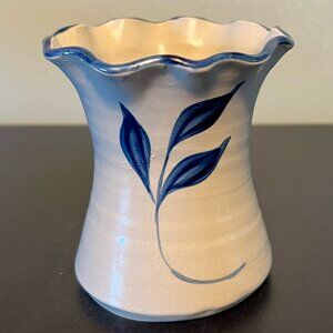 Williamsburg Pottery Salt Glaze Pottery Ruffled Rim Vase w/ Cobalt Blue Flower